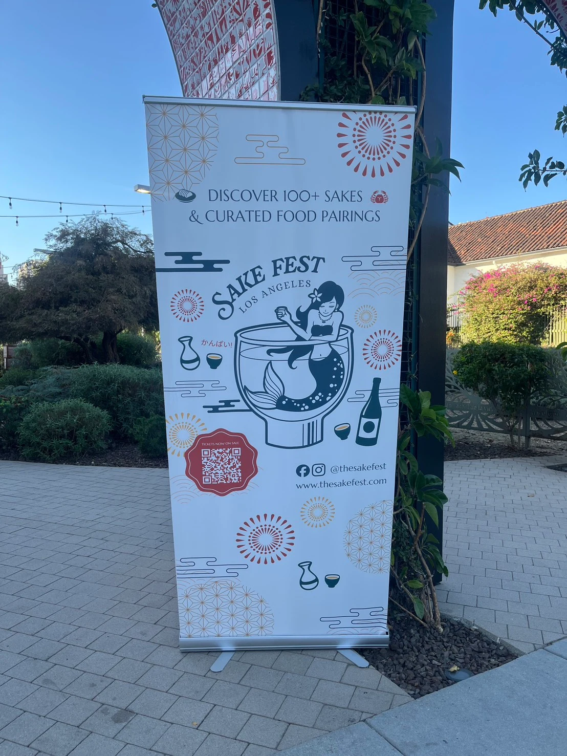金曜の夕焼けから始まったLA Plazaの酒フェス