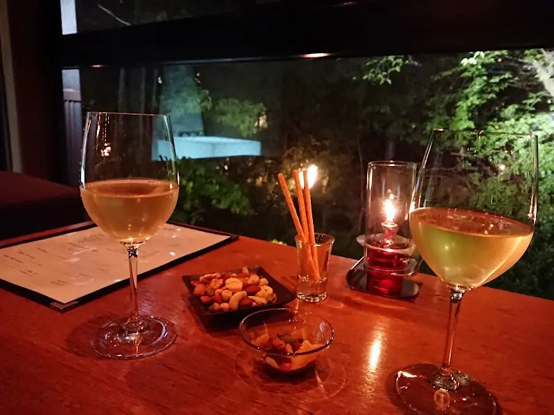 BAR 醸造庭