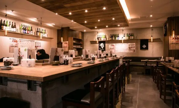 日本酒原価酒蔵 新宿総本店