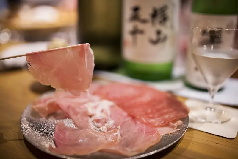 SAKE BAR オトナリ