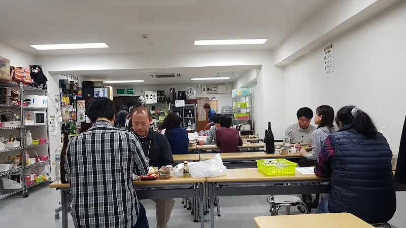 やまちゃん日本酒セルフ飲放題 天神店
